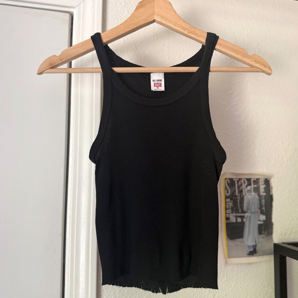 RE/DONE black cotton rib ribbed crew scoop raw fray hem cropped tank top